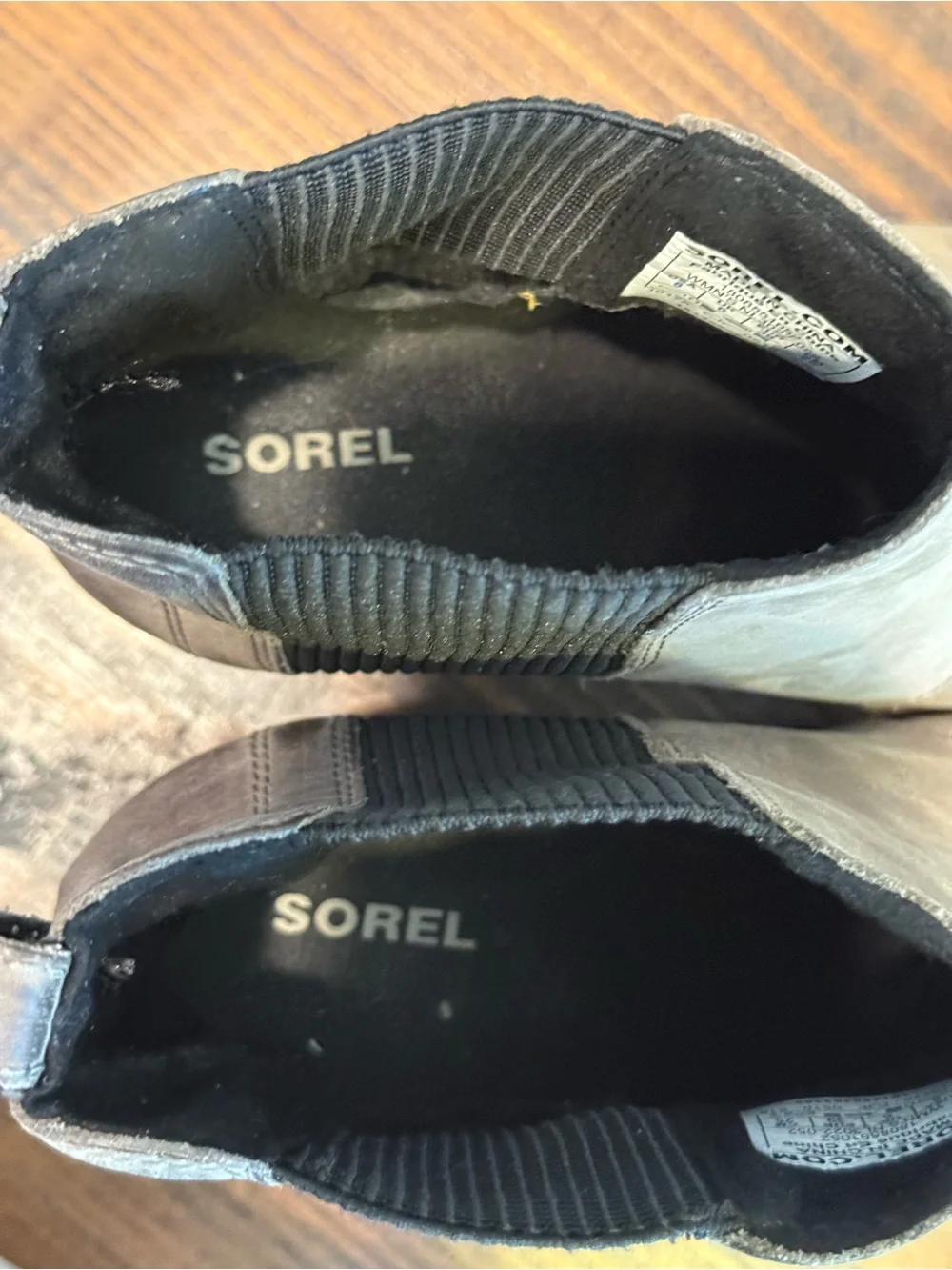 Sorel Women’s Joan of Arctic Wedge II Chelsea Boots Nubuck Gray Leather Size 8
